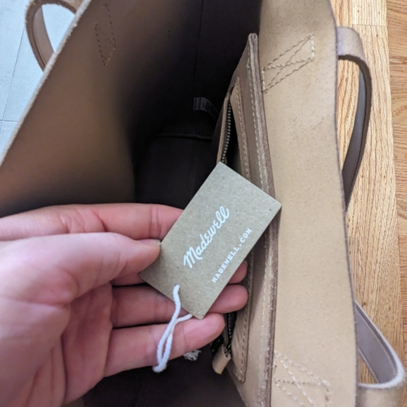 Madewell Rare Medium Transport Leather Tote - Picture 6 of 9
